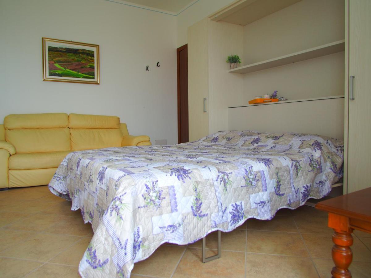 Apartamento La Vigna Del Parroco Verduno Exterior foto