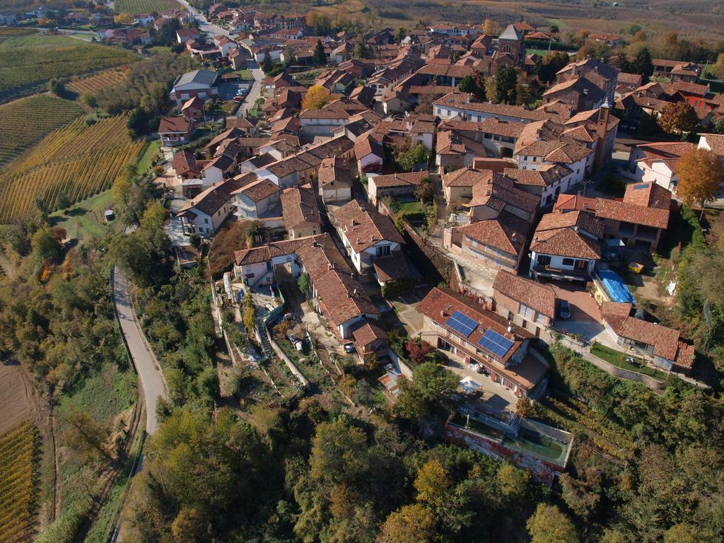 Apartamento La Vigna Del Parroco Verduno Exterior foto