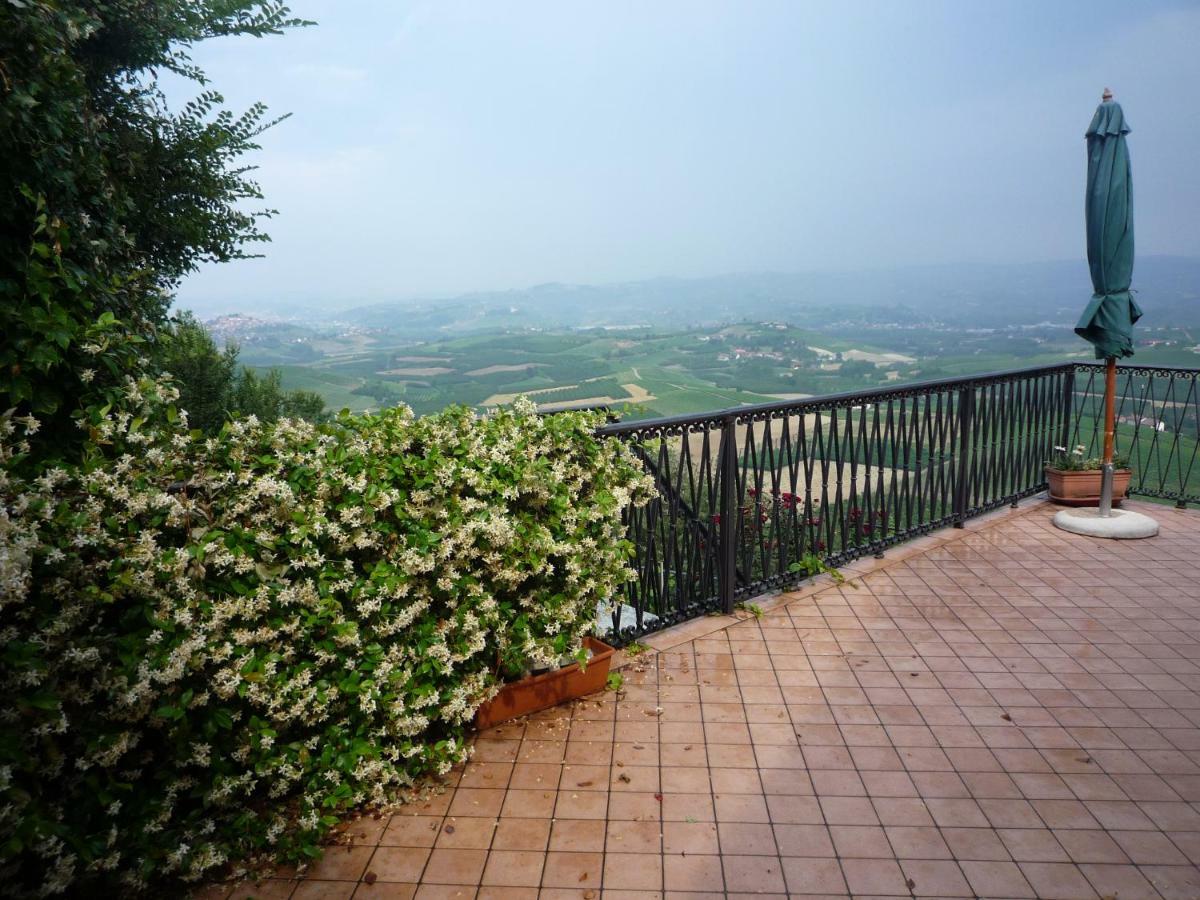 Apartamento La Vigna Del Parroco Verduno Exterior foto